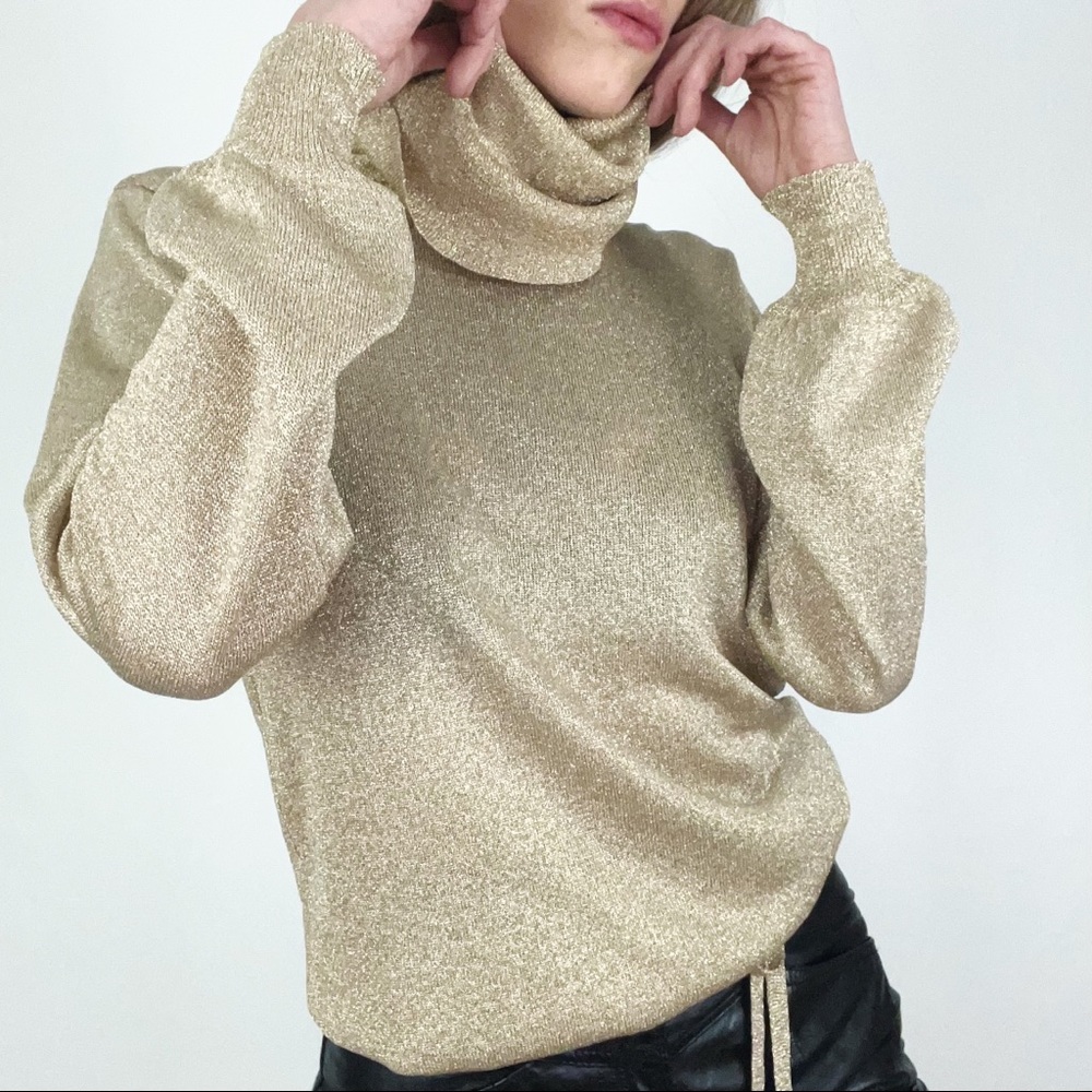 Vintage Metallic Cowlneck Knit Top in Gold | Size M